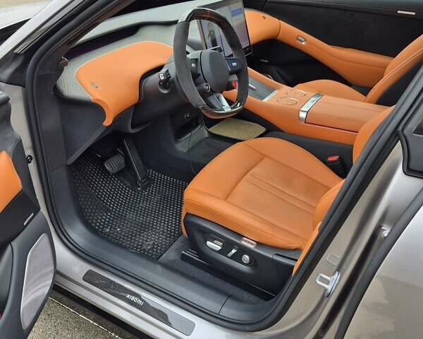 Сірий Xiaomi YU7, об'ємом двигуна 0 л та пробігом 1 тис. км за 61000 $, фото 7 на Automoto.ua