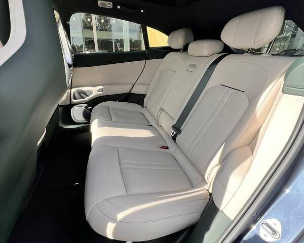 Синий Xiaomi YU7, объемом двигателя 0 л и пробегом 1 тыс. км за 65800 $, фото 23 на Automoto.ua