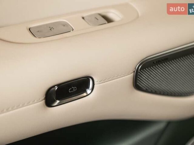 Синій Xiaomi YU7, об'ємом двигуна 0 л та пробігом 1 тис. км за 65900 $, фото 81 на Automoto.ua