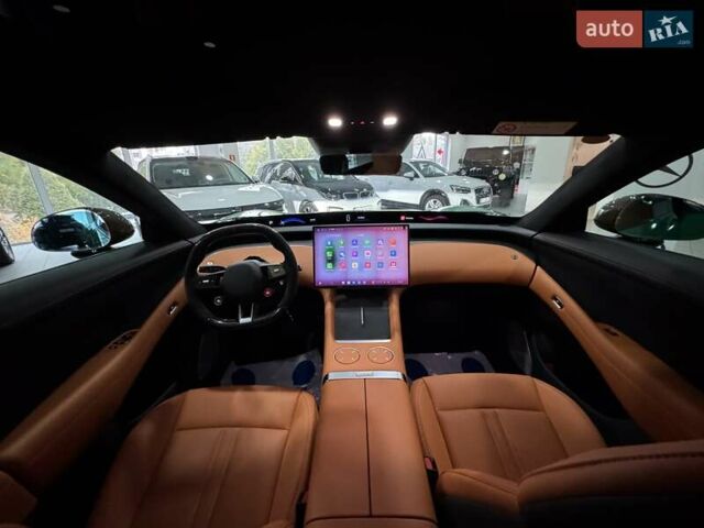 Зелений Xiaomi YU7, об'ємом двигуна 0 л та пробігом 1 тис. км за 64900 $, фото 20 на Automoto.ua