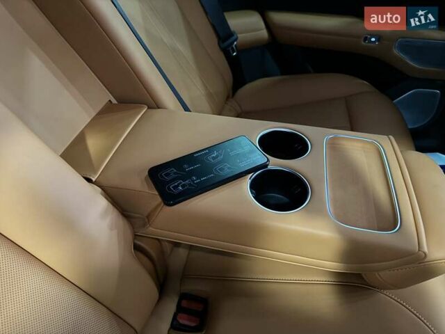 Зелений Xiaomi YU7, об'ємом двигуна 0 л та пробігом 1 тис. км за 64900 $, фото 34 на Automoto.ua