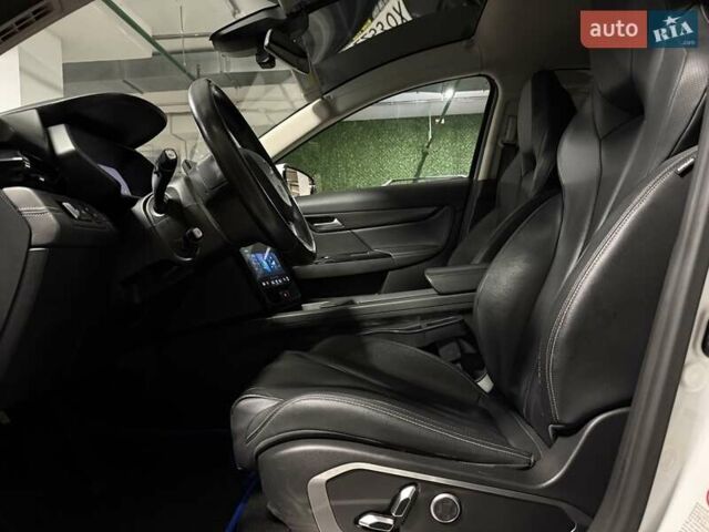 Білий Xpeng G3, об'ємом двигуна 0 л та пробігом 128 тис. км за 18500 $, фото 20 на Automoto.ua