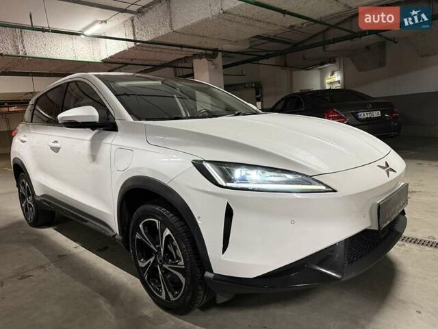 Білий Xpeng G3, об'ємом двигуна 0 л та пробігом 128 тис. км за 18500 $, фото 1 на Automoto.ua