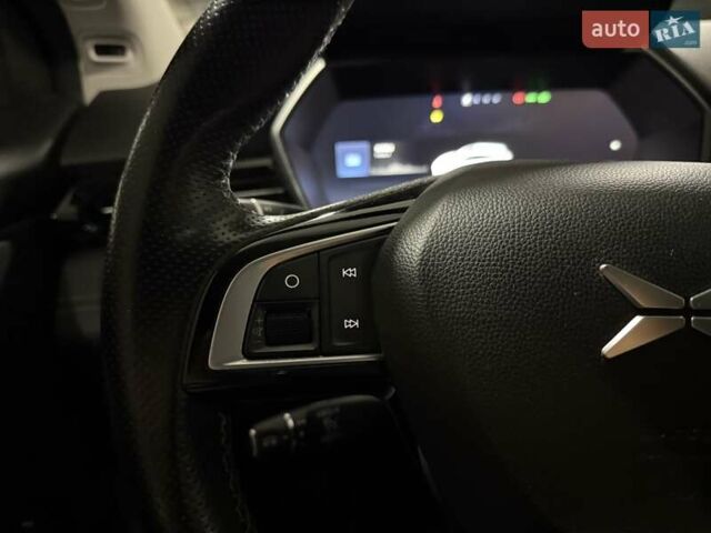Білий Xpeng G3, об'ємом двигуна 0 л та пробігом 128 тис. км за 18500 $, фото 28 на Automoto.ua