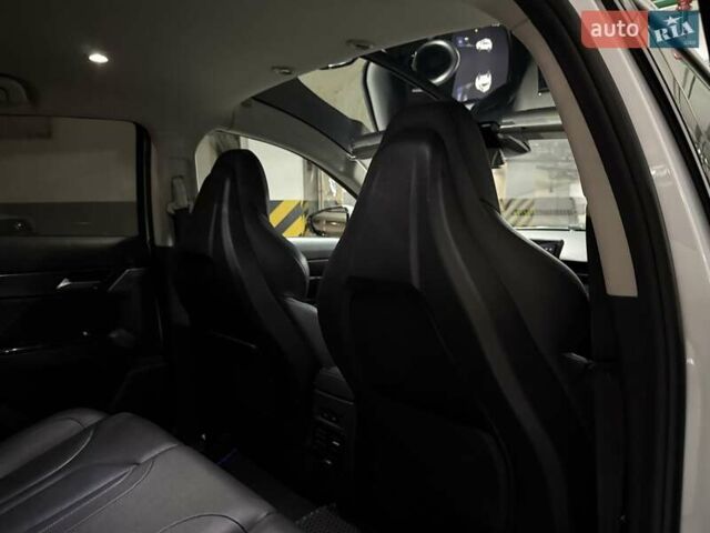 Білий Xpeng G3, об'ємом двигуна 0 л та пробігом 128 тис. км за 18500 $, фото 50 на Automoto.ua