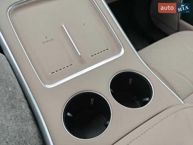 Черный Xpeng G9, объемом двигателя 0 л и пробегом 1 тыс. км за 43900 $, фото 38 на Automoto.ua