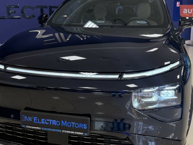 купить новое авто Xpeng G9 2025 года от официального дилера ELECTRO-MOTORS KROPYVNYTSKYI Xpeng фото