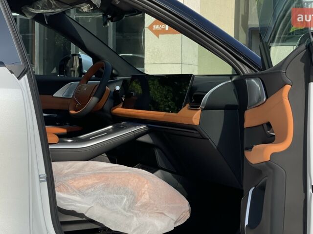 купить новое авто Xpeng G9 2025 года от официального дилера Cyber Motors New Xpeng фото