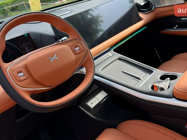 Xpeng G9 2025 года купить новое авто Xpeng G9 2025 года от официального дилера Максим Xpeng фото