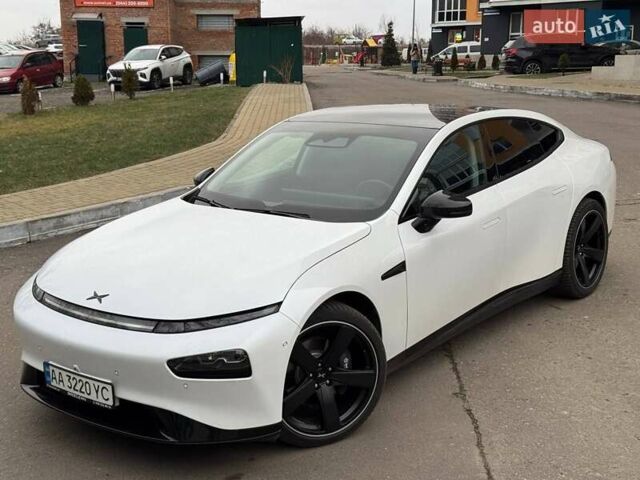 Белый Xpeng P7, объемом двигателя 0 л и пробегом 24 тыс. км за 29000 $, фото 10 на Automoto.ua