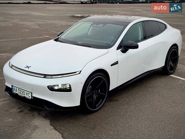 Белый Xpeng P7, объемом двигателя 0 л и пробегом 24 тыс. км за 29000 $, фото 1 на Automoto.ua