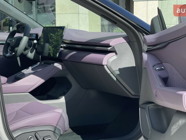 купить новое авто Xpeng P7 2025 года от официального дилера Влада Xpeng фото