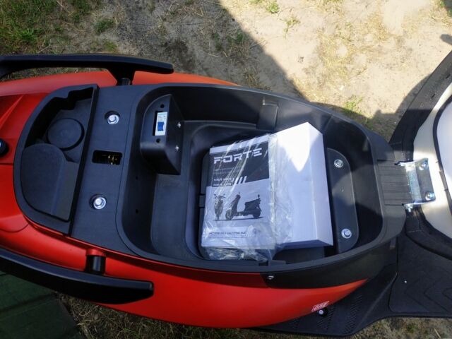 Yadea Другая, объемом двигателя 0 л и пробегом 0 тыс. км за 1087 $, фото 4 на Automoto.ua