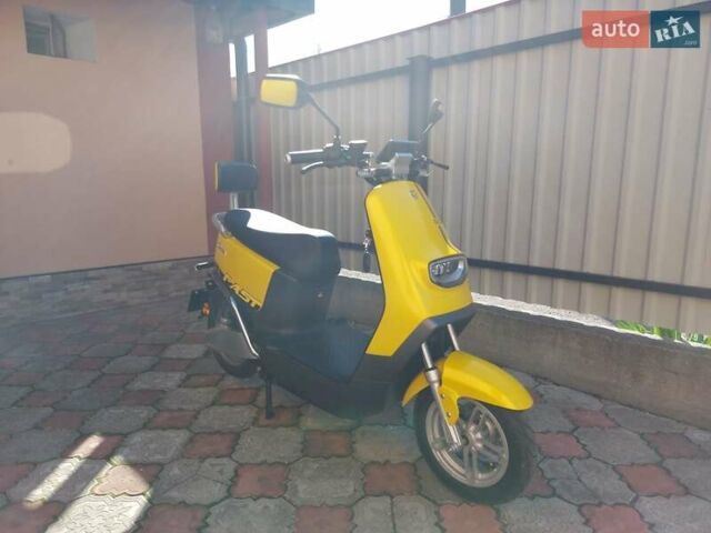 Желтый Yadea E3, объемом двигателя 0 л и пробегом 1 тыс. км за 900 $, фото 1 на Automoto.ua