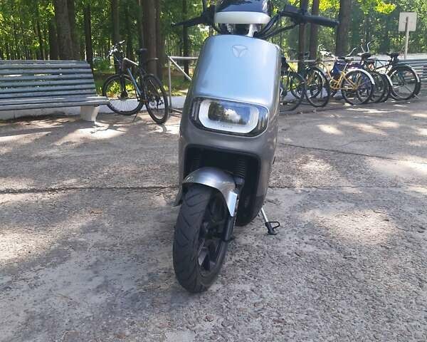 Серый Yadea E8S, объемом двигателя 0 л и пробегом 1 тыс. км за 1447 $, фото 2 на Automoto.ua