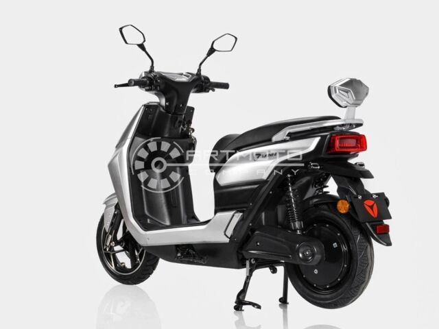 Yadea T9 2025 в Харькове на Automoto.ua Yadea T9, объемом двигателя 0 л и пробегом 0 тыс. км за 1780 $, фото 4 на Automoto.ua