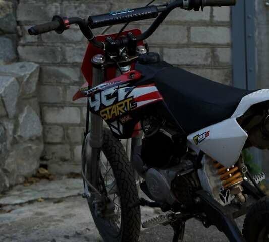 YCF 125cc 2016 в Харькове на Automoto.ua YCF 125cc, объемом двигателя 0 л и пробегом 0 тыс. км за 800 $, фото 2 на Automoto.ua