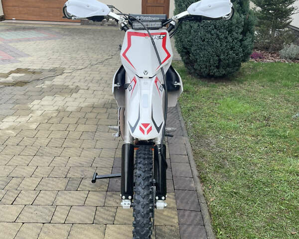 Белый YCF 150, объемом двигателя 5.8 л и пробегом 980 тыс. км за 1694 $, фото 3 на Automoto.ua