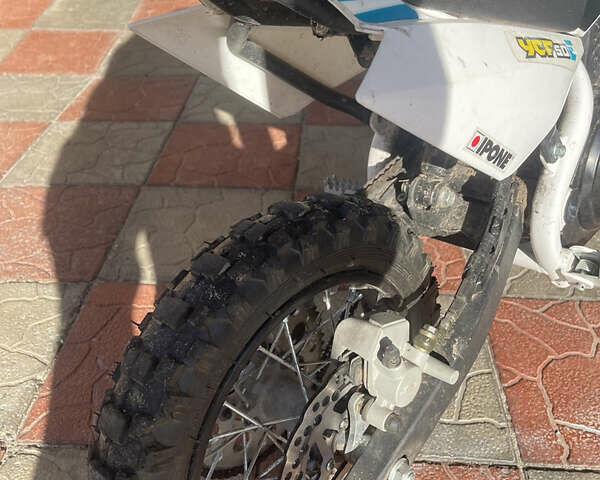 YCF 50E 2023 в Киеве на Automoto.ua YCF 50E, объемом двигателя 0 л и пробегом 500 тыс. км за 1206 $, фото 2 на Automoto.ua