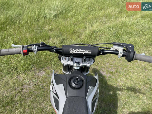 YCF Factory SP3 2023 в Черкассах на Automoto.ua YCF Factory SP3, объемом двигателя 0.2 л и пробегом 10 тыс. км за 2500 $, фото 12 на Automoto.ua
