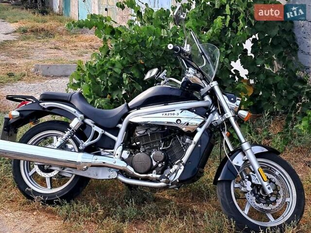 Черный Yinxiang YX, объемом двигателя 0 л и пробегом 21 тыс. км за 1800 $, фото 1 на Automoto.ua
