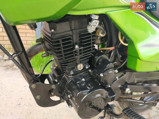 Зеленый Yinxiang YX, объемом двигателя 0.15 л и пробегом 6 тыс. км за 950 $, фото 6 на Automoto.ua
