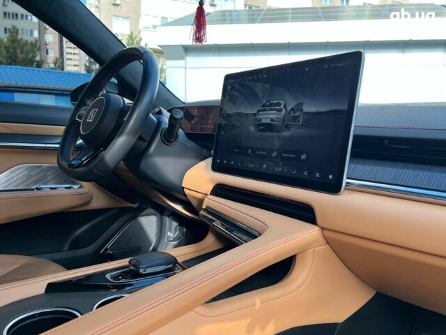 Белый Zeekr 001, объемом двигателя 0 л и пробегом 41 тыс. км за 36690 $, фото 36 на Automoto.ua