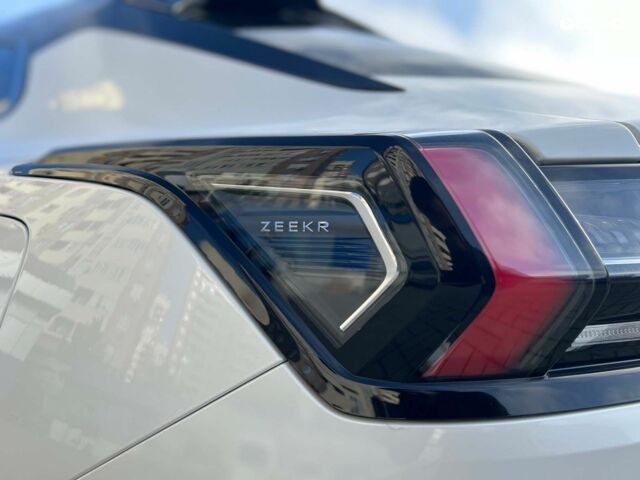 Белый Zeekr 001, объемом двигателя 0 л и пробегом 41 тыс. км за 36690 $, фото 18 на Automoto.ua