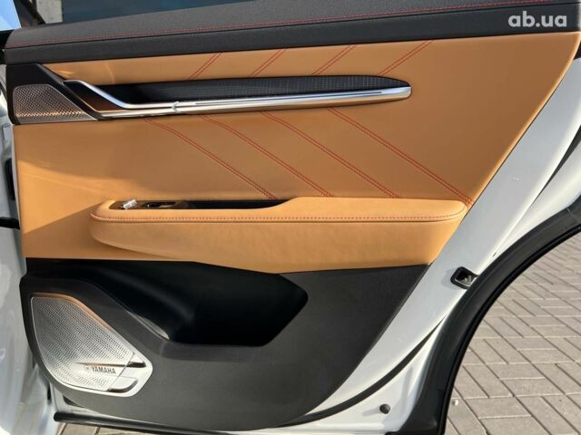 Белый Zeekr 001, объемом двигателя 0 л и пробегом 41 тыс. км за 36690 $, фото 25 на Automoto.ua