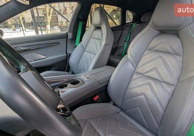 Білий Zeekr 001, об'ємом двигуна 0 л та пробігом 34 тис. км за 33399 $, фото 65 на Automoto.ua
