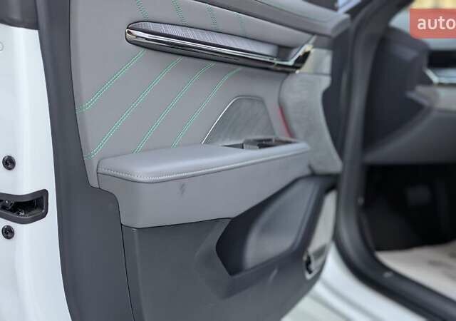 Білий Zeekr 001, об'ємом двигуна 0 л та пробігом 34 тис. км за 33399 $, фото 40 на Automoto.ua