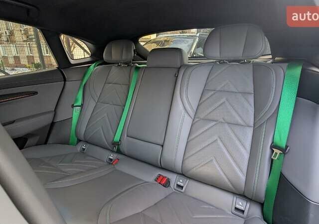 Білий Zeekr 001, об'ємом двигуна 0 л та пробігом 34 тис. км за 33399 $, фото 66 на Automoto.ua