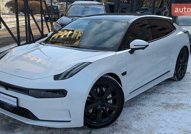 Білий Zeekr 001, об'ємом двигуна 0 л та пробігом 34 тис. км за 33399 $, фото 12 на Automoto.ua