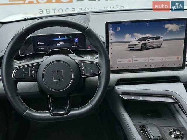 Белый Zeekr 001, объемом двигателя 0 л и пробегом 52 тыс. км за 42990 $, фото 21 на Automoto.ua