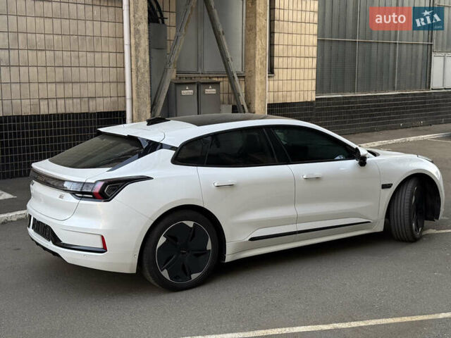 Білий Zeekr 001, об'ємом двигуна 0 л та пробігом 34 тис. км за 32800 $, фото 3 на Automoto.ua