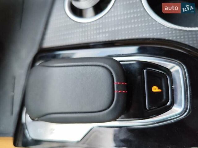 Білий Zeekr 001, об'ємом двигуна 0 л та пробігом 14 тис. км за 53800 $, фото 36 на Automoto.ua