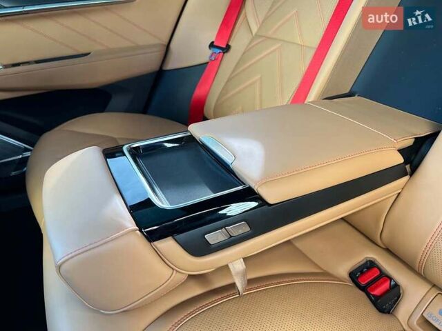 Белый Zeekr 001, объемом двигателя 0 л и пробегом 41 тыс. км за 32990 $, фото 24 на Automoto.ua