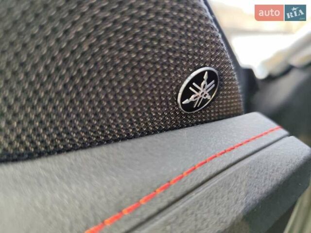 Білий Zeekr 001, об'ємом двигуна 0 л та пробігом 14 тис. км за 53800 $, фото 33 на Automoto.ua