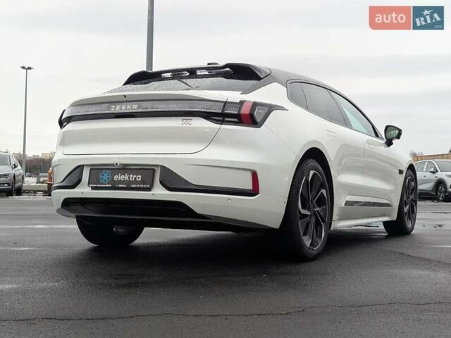 Білий Zeekr 001, об'ємом двигуна 0 л та пробігом 38 тис. км за 37500 $, фото 9 на Automoto.ua