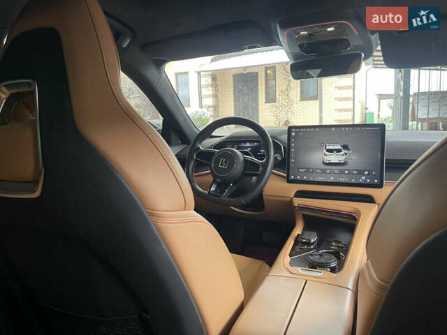 Белый Zeekr 001, объемом двигателя 0 л и пробегом 26 тыс. км за 36500 $, фото 12 на Automoto.ua