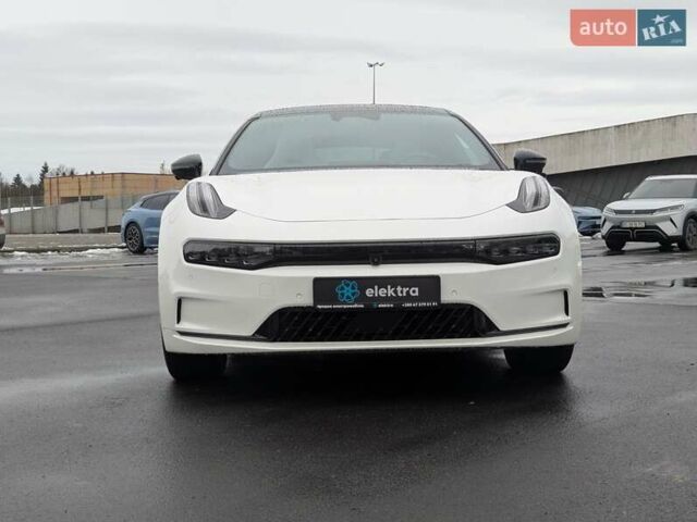 Білий Zeekr 001, об'ємом двигуна 0 л та пробігом 38 тис. км за 37500 $, фото 1 на Automoto.ua
