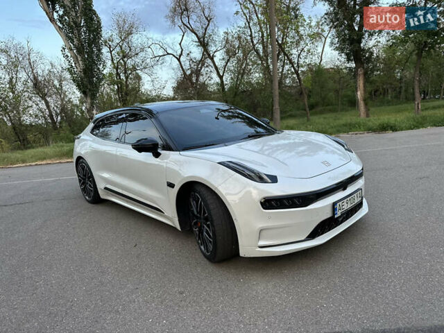 Белый Zeekr 001, объемом двигателя 0 л и пробегом 17 тыс. км за 39000 $, фото 8 на Automoto.ua
