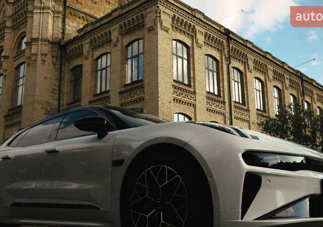 Белый Zeekr 001, объемом двигателя 0 л и пробегом 13 тыс. км за 45000 $, фото 10 на Automoto.ua