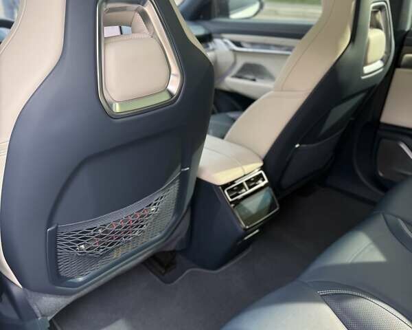 Белый Zeekr 001, объемом двигателя 0 л и пробегом 35 тыс. км за 40000 $, фото 13 на Automoto.ua