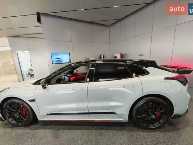 Белый Zeekr 001, объемом двигателя 0 л и пробегом 1 тыс. км за 85888 $, фото 2 на Automoto.ua