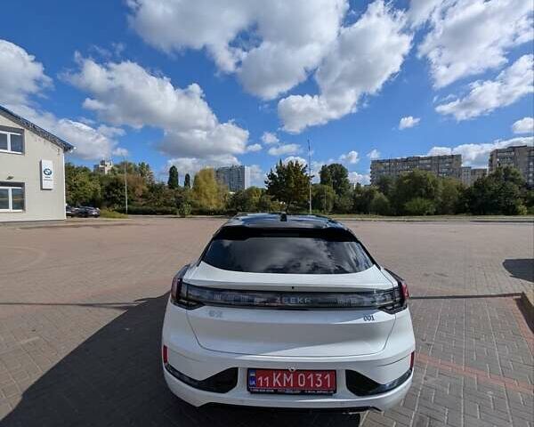 Білий Zeekr 001, об'ємом двигуна 0 л та пробігом 35 тис. км за 34000 $, фото 3 на Automoto.ua