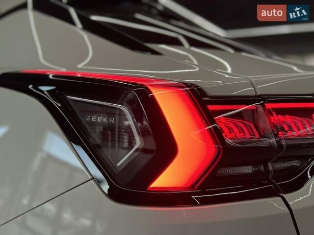 Білий Zeekr 001, об'ємом двигуна 0 л та пробігом 12 тис. км за 44999 $, фото 13 на Automoto.ua