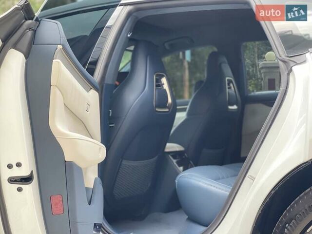 Белый Zeekr 001, объемом двигателя 0 л и пробегом 15 тыс. км за 38800 $, фото 8 на Automoto.ua
