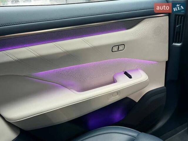 Белый Zeekr 001, объемом двигателя 0 л и пробегом 11 тыс. км за 37400 $, фото 12 на Automoto.ua