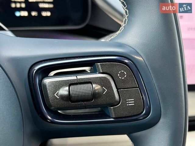 Белый Zeekr 001, объемом двигателя 0 л и пробегом 11 тыс. км за 37400 $, фото 24 на Automoto.ua